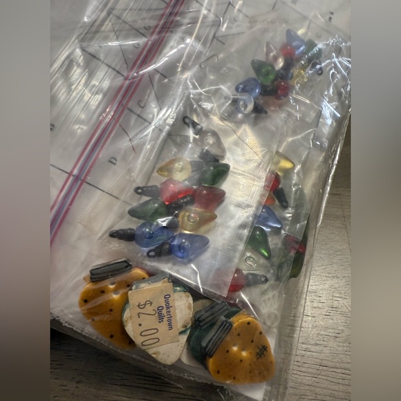 Cozy Pattern Original Button Up Quilt Pattern - Picture 3 of 5